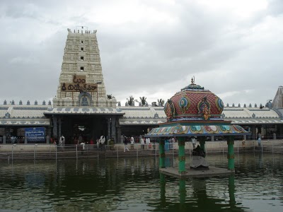 Sri Swayambu Varasidhi Vinayaka Swamy Vari Devasthanam Kanipakam